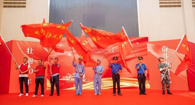 跨湖桥人在8000年前,竟然就已经开始喂养家猪了,真是养殖达人!